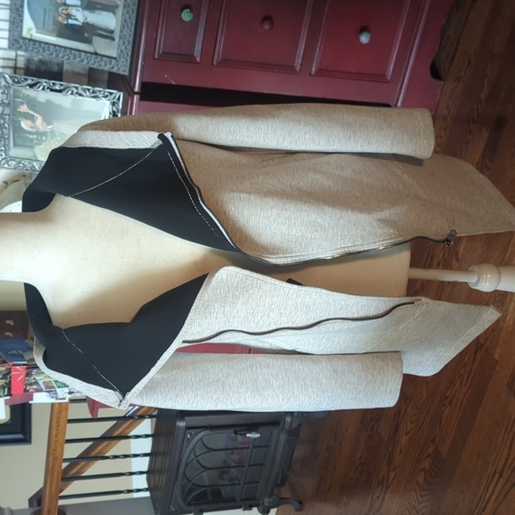 Betsey Johnson "Give Love Get Love" Gray scuba Hoodie zip front jacket sz XS - Picture 6 of 12